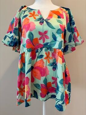 Umgee Short Sleeve Top NWOT Womens Small Green/Orange/Pink/Yellow/Blue